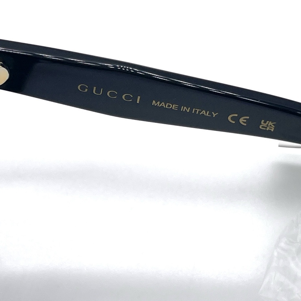 Gucci Women's Sunglasses - Picture 8 of 10